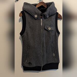 Burton Hooded Vest